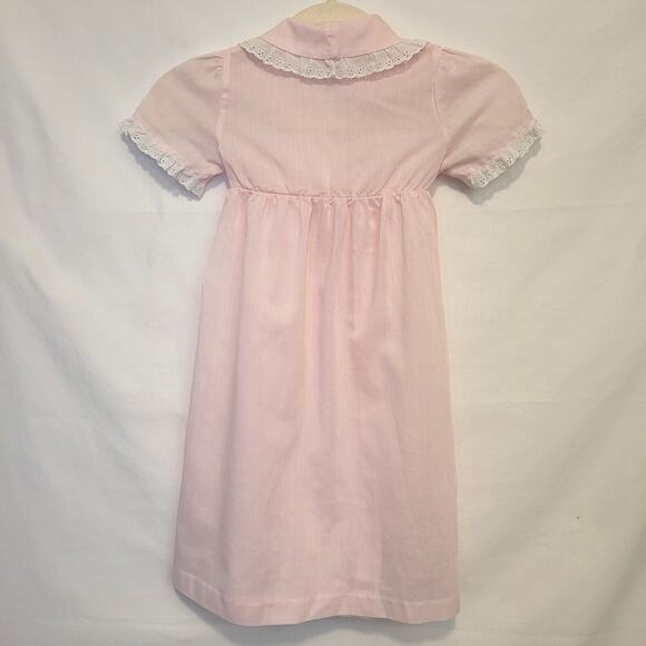 Her Majesty Vintage Girls Wrap Dress/Gown Size 1-3 Pink Eyelet Trim Made in USA - Picture 2 of 10